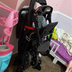 Stroller Sit & Stand