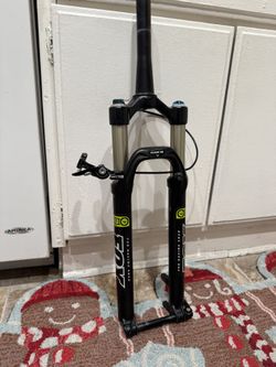 Fox Racing Evolution Float 29"  Fork. 15x100mm
