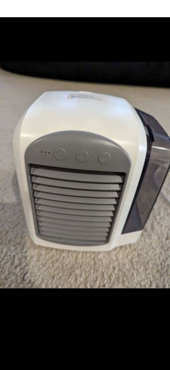 Desk Top Water Air Cooler Fan, 7x6 Inches