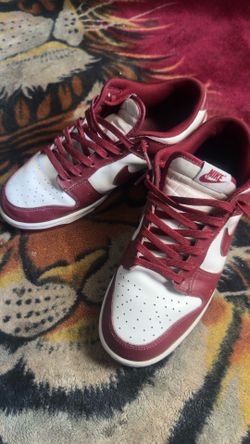 Nike dunk lows size 11