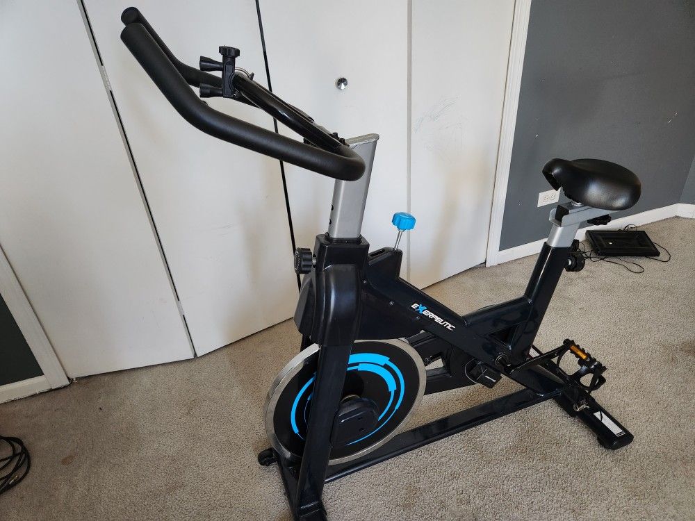 Riding Cycling Exerpeutic Bluetooth Bike