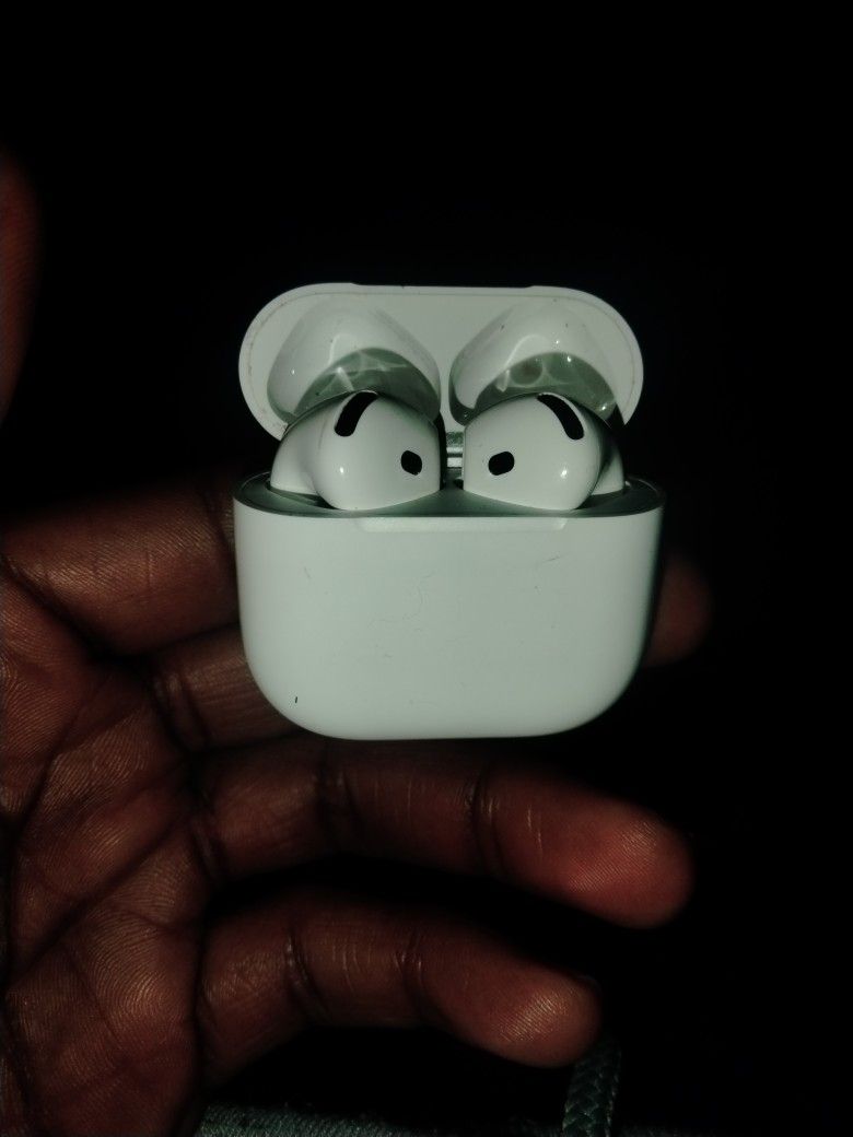 Airpods 4