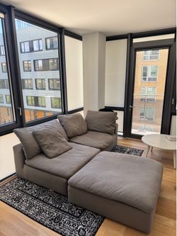 Dream ottoman