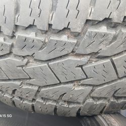 285/70R17 Toyo Open Country AT2 Tire (1)