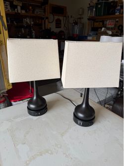 Lamps - usb ports plu port