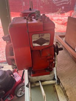 2hp Briggs and Stratton motor