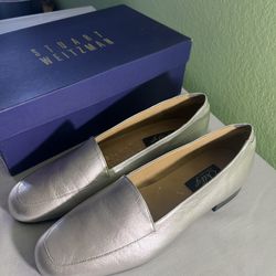 Stuart Weitzman Silver Leather Flats – Size 7.5
