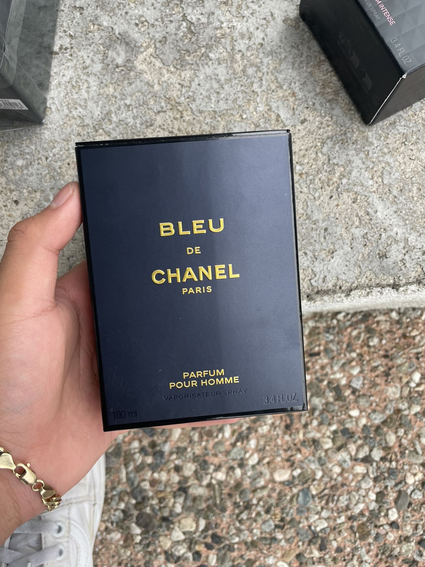 Men’s And Women’s Fragrances