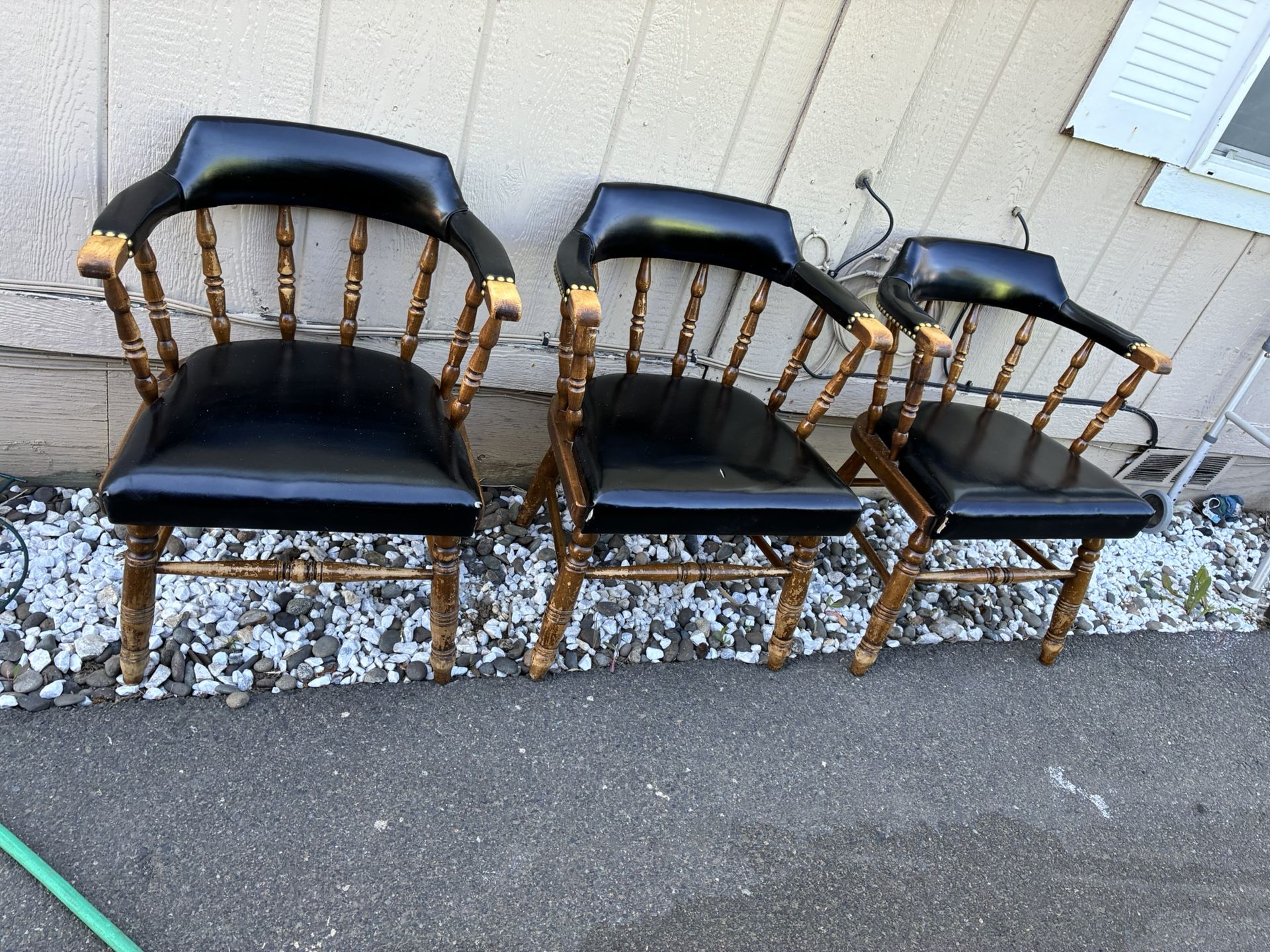 $100- 3 nice very very sturdy wood chairs. Not wobbly. Pretty comfortable to sit in. A bit dusty from being in storage . Pick up is in Yakima near Fre