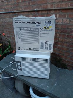 GE 5,000 BTU Mechanical Room Air Conditioner