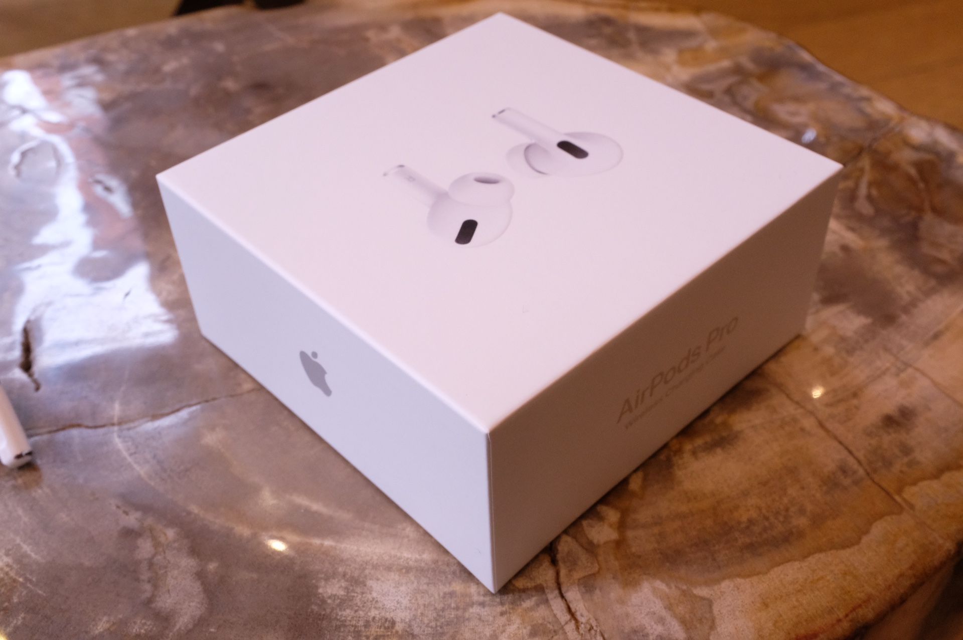 AIRPODS PRO (new sealed in box)