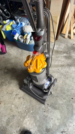Dyson DC 33