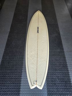 Surfboard Hank Warner big guy shortboard 7'6 x 23 x 3.25