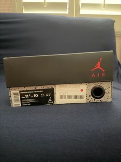 WMNS Jordan 4 "single-day" Size 11.5