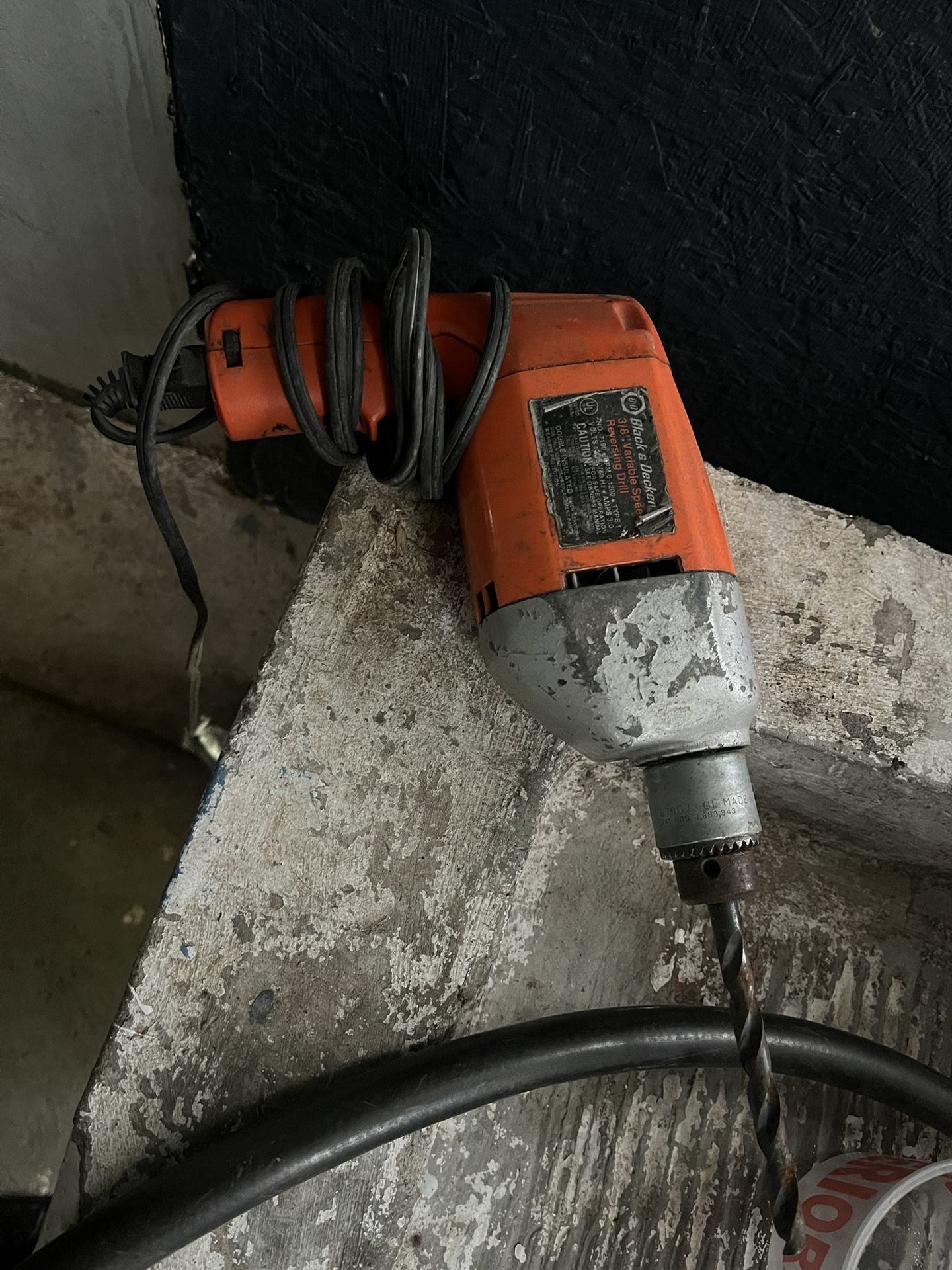 Power Tools & Batteries