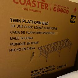 (2) twin Platform Beds