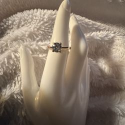 Vintage Avon 18K HGF CZ Solitaire Gold tone Ring, size 6 