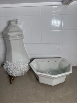 White Ceramic Wall Fountain with Basin