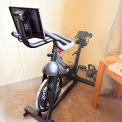 PRO FORM STATIONARY BIKE