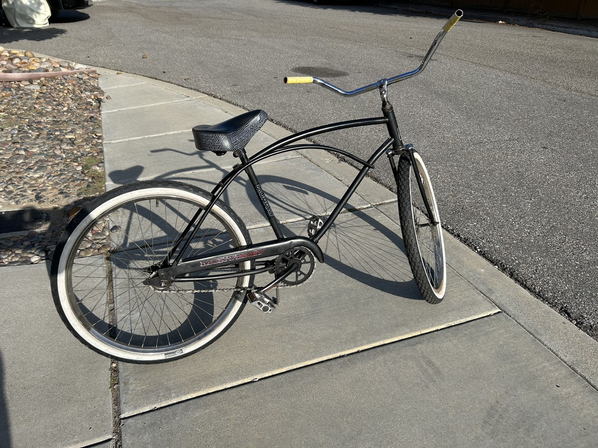 Marie Beach cruiser