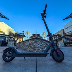 Electric scooter
