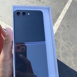 Samsung Galaxy Z Flip 5 512Gb Unlocked Any Carrier