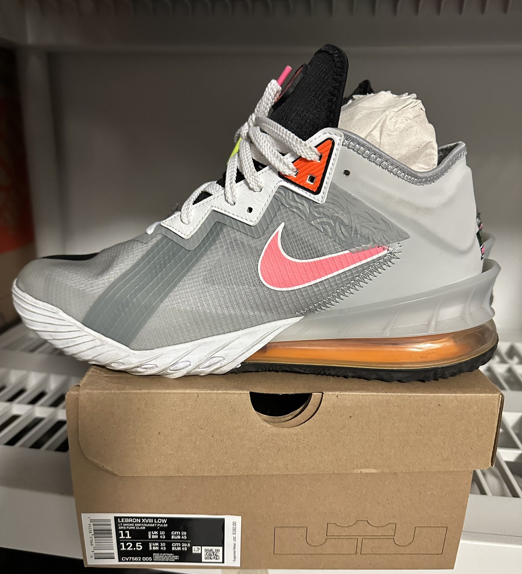 Lebron 19 Lows Men's Sz11