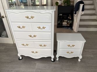 Dresser And One Nightstand 