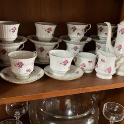 Vintage Princess House Hammersley First Bone China Tea Set - Windsor Rose 