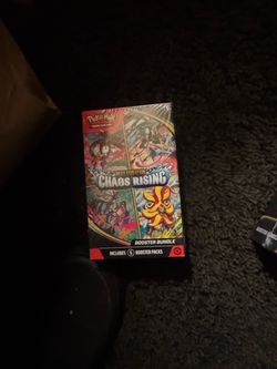 Pokémon Mega Evolution Chaos Rising Booster Bundle