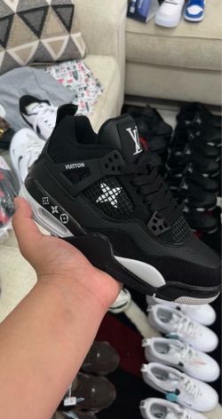 Jordan 4 X LV
