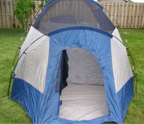 Great land Outdoors Tent 3 Room Camping Tent Sleeps 7 Blue And Gray