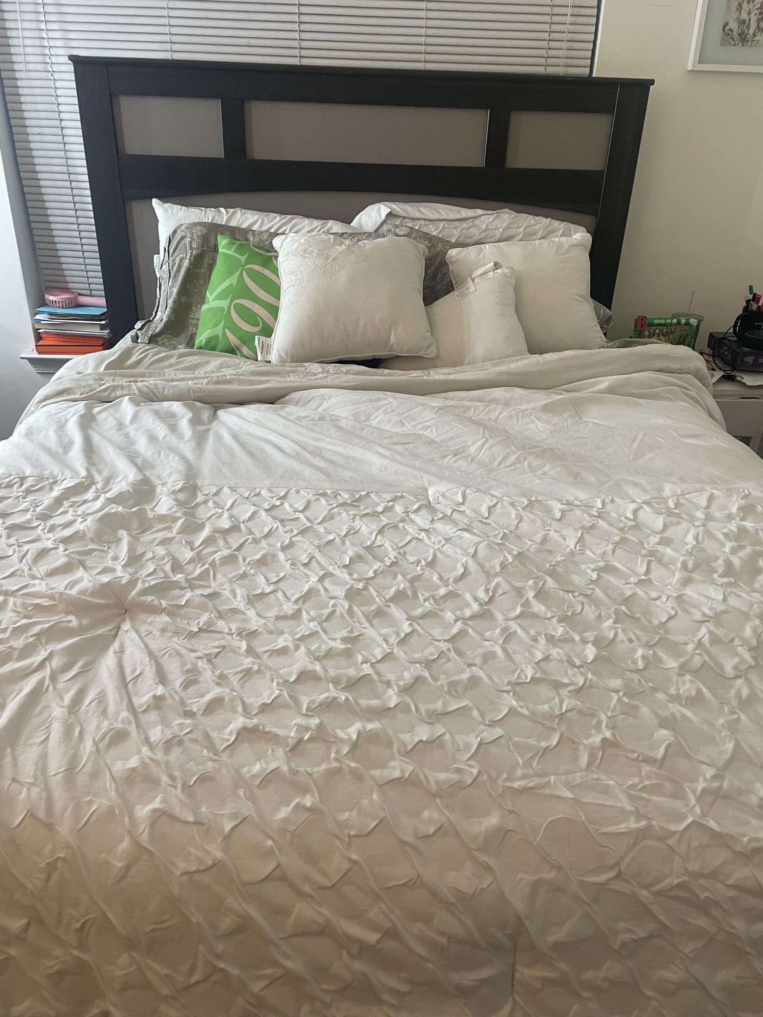 Free Bed And Dresser