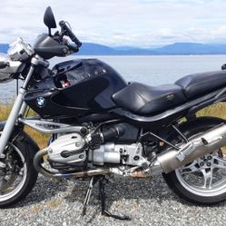 2004 BMW 1150R with 8300 miles