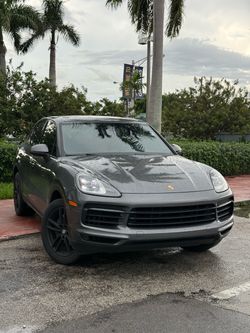 Porsche cayenne 2019