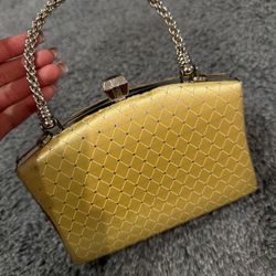Elegant Vintage Gold Evening Clutch ✨