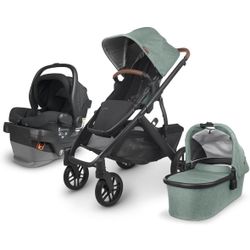 UPPAbaby Baby V2 Travel System.