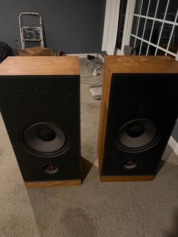 Klipsch Forte  1st generation Floor Speakers – Pair, Oak Cabinets, Tested & Working