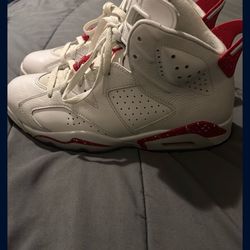 Air Jordan Retro 6 Oreo Red