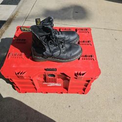 Black Soft Leather Size 6 1/2 Dock Martens