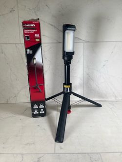 Husky 800 Lumen Led Rechargeable Detachable Tripod Work Light(A1G011058)