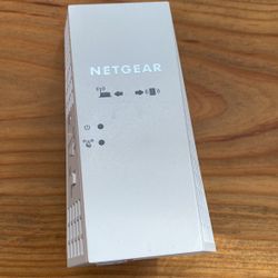 2 Netgear Mesh WiFi Extenders