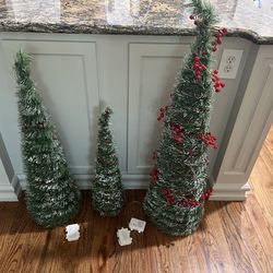 Set of 3  decorative trees