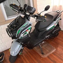 2024 Frontier Tank 200