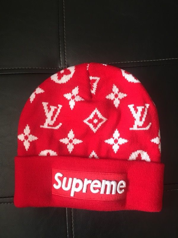 Supreme hat and scarf 🧣