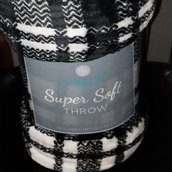 Beautiful Black And White Throw Blanket!!!