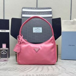 Women's favorite Shoulder Bag
