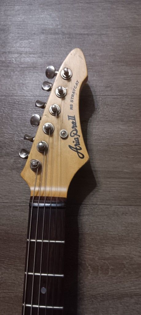 Aria Pro II RS Stray Cat Electric Guitar