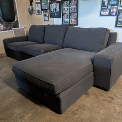 Sofa/ Couch
