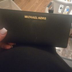 Official MICHAEL KOR WALLET